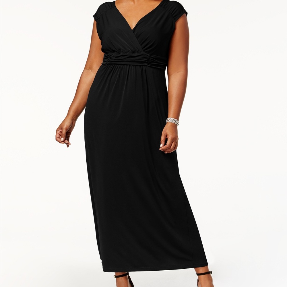 NY Collection Plus Size Black Ruched Empire Maxi Dress Size 3X